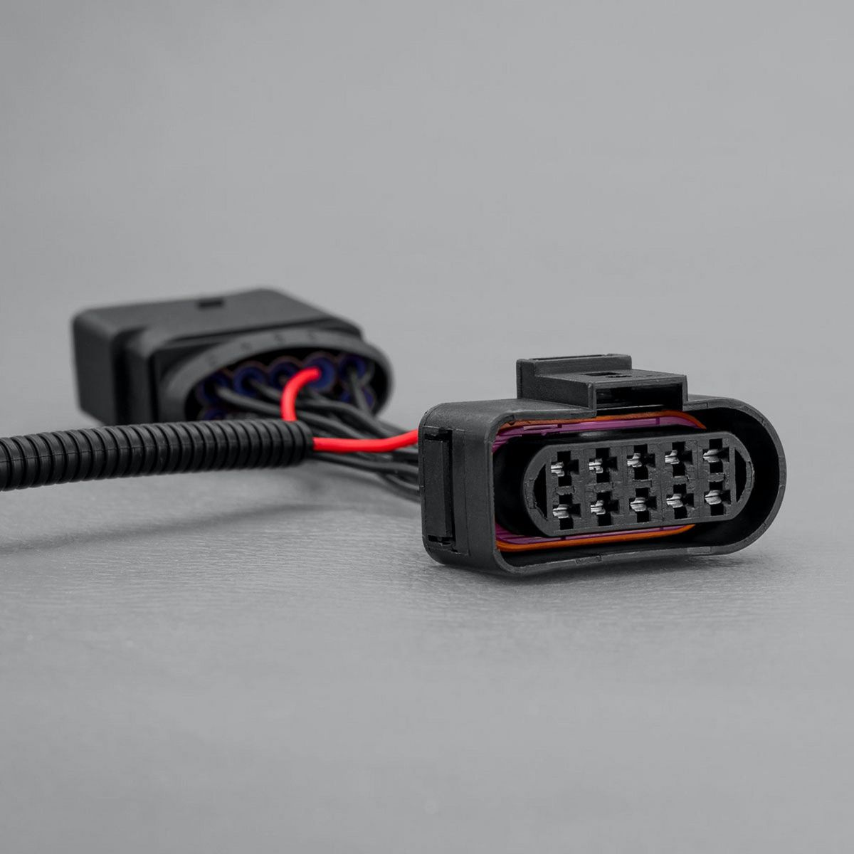 VW Amarok Headlight Piggy Back Adaptor - VOLKSWAGENAMADAPT