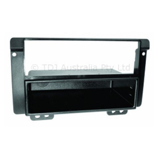 Aerpro Facia fits Landrover Freelander 04 On Single Din And Pocket - FP9104